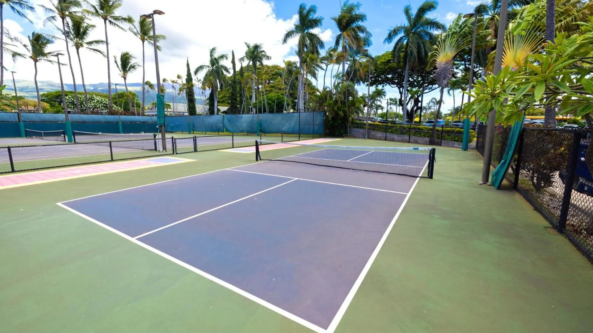 Kbm Resorts Free Car Kaanapali Shores Ks-260 Full Ocean View Beach Kid Amenities 0*,  United States
